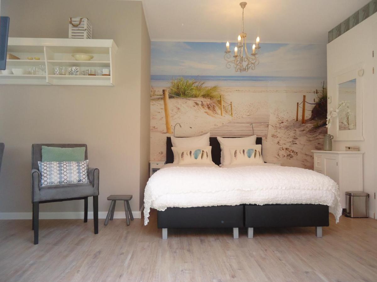 Bed & Breakfast Zeeduinsepoort Met Sauna 오스트카펠 외부 사진